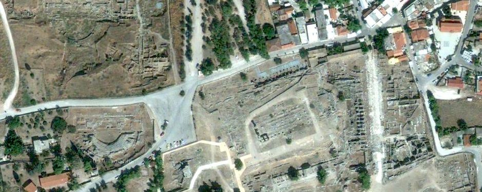 1 Meter Satellite Image of the forum area